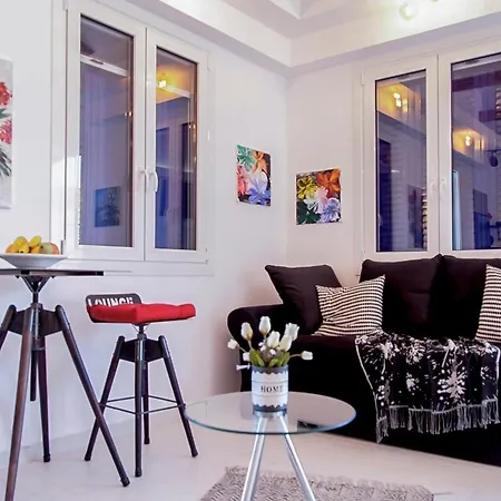 Apartment Naluna Lefkada City